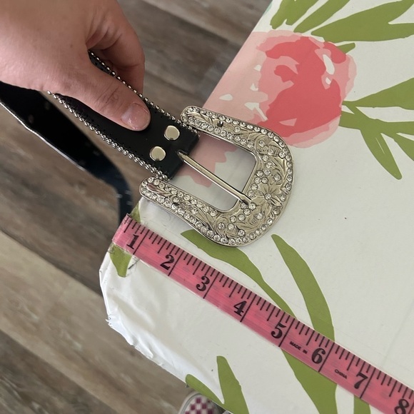 Genuine, leather ladies bling out black belt with rhinestone, cowboy boot detail - Picture 8 of 10